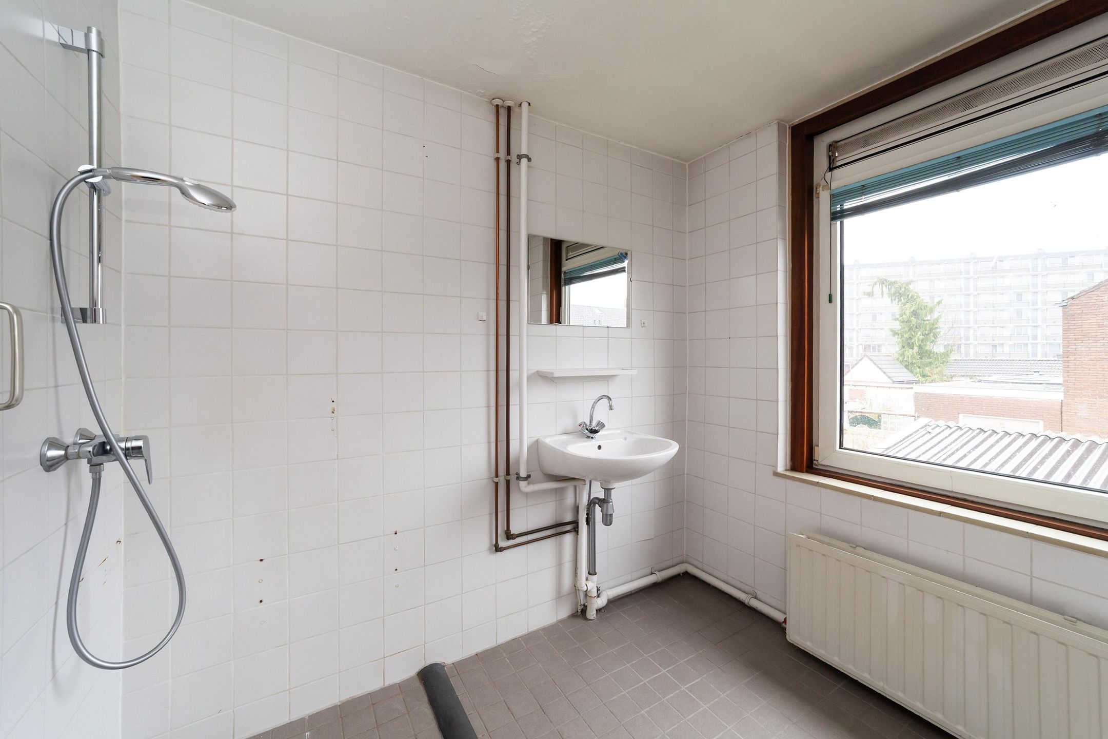 Spacious Corner House with Private Parking and Garage in Maarssen-Dorp — 33