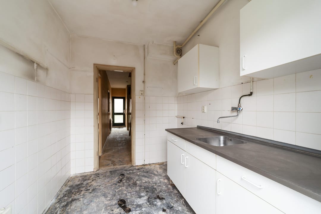 Spacious Corner House with Private Parking and Garage in Maarssen-Dorp — 16