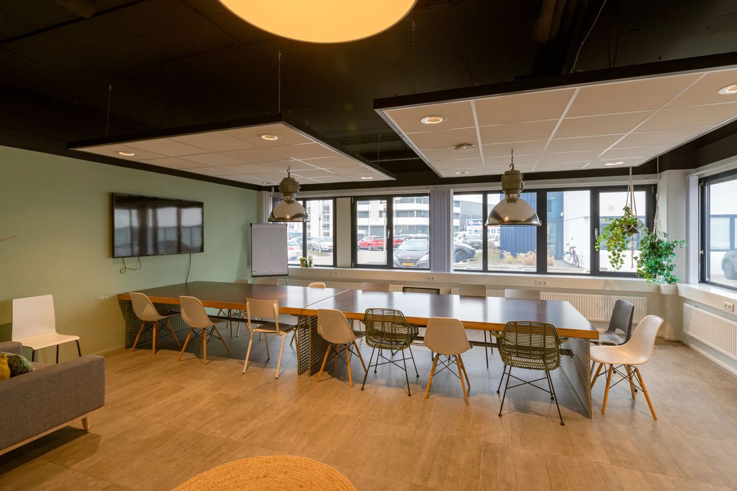 View photo 3 of Atoomweg 350