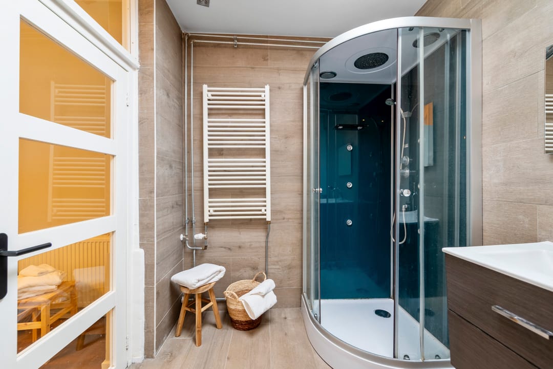 Photo 13 of Barendsestraat 2