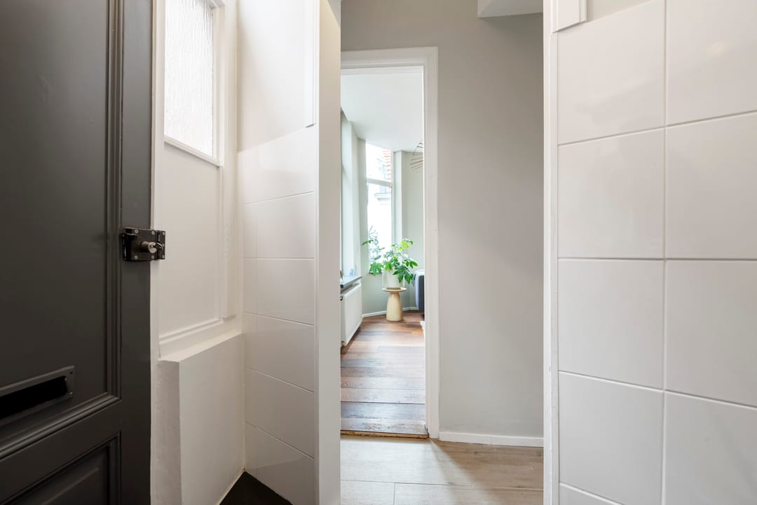 Photo 17 of Barendsestraat 2