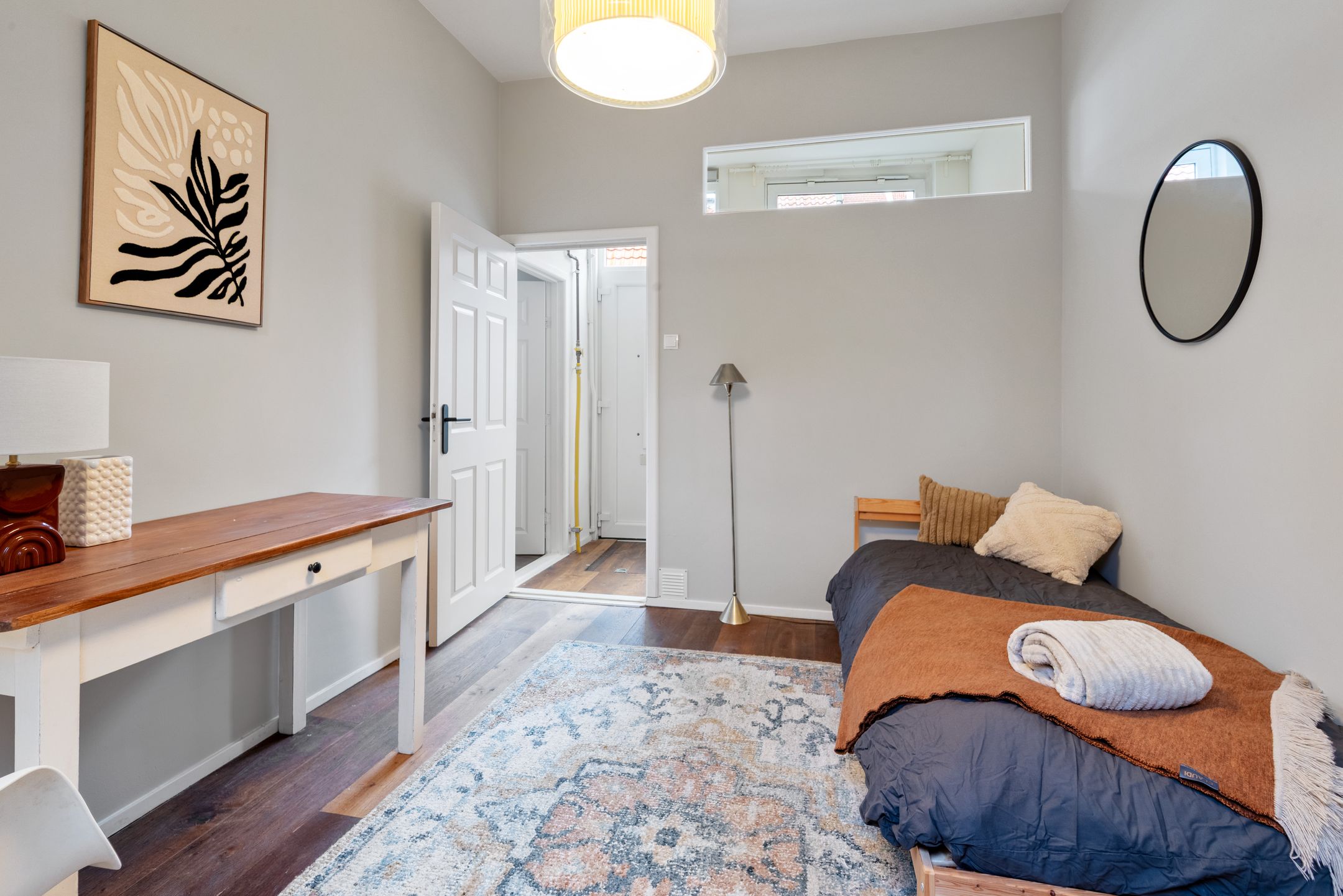 Photo 45 of Barendsestraat 2