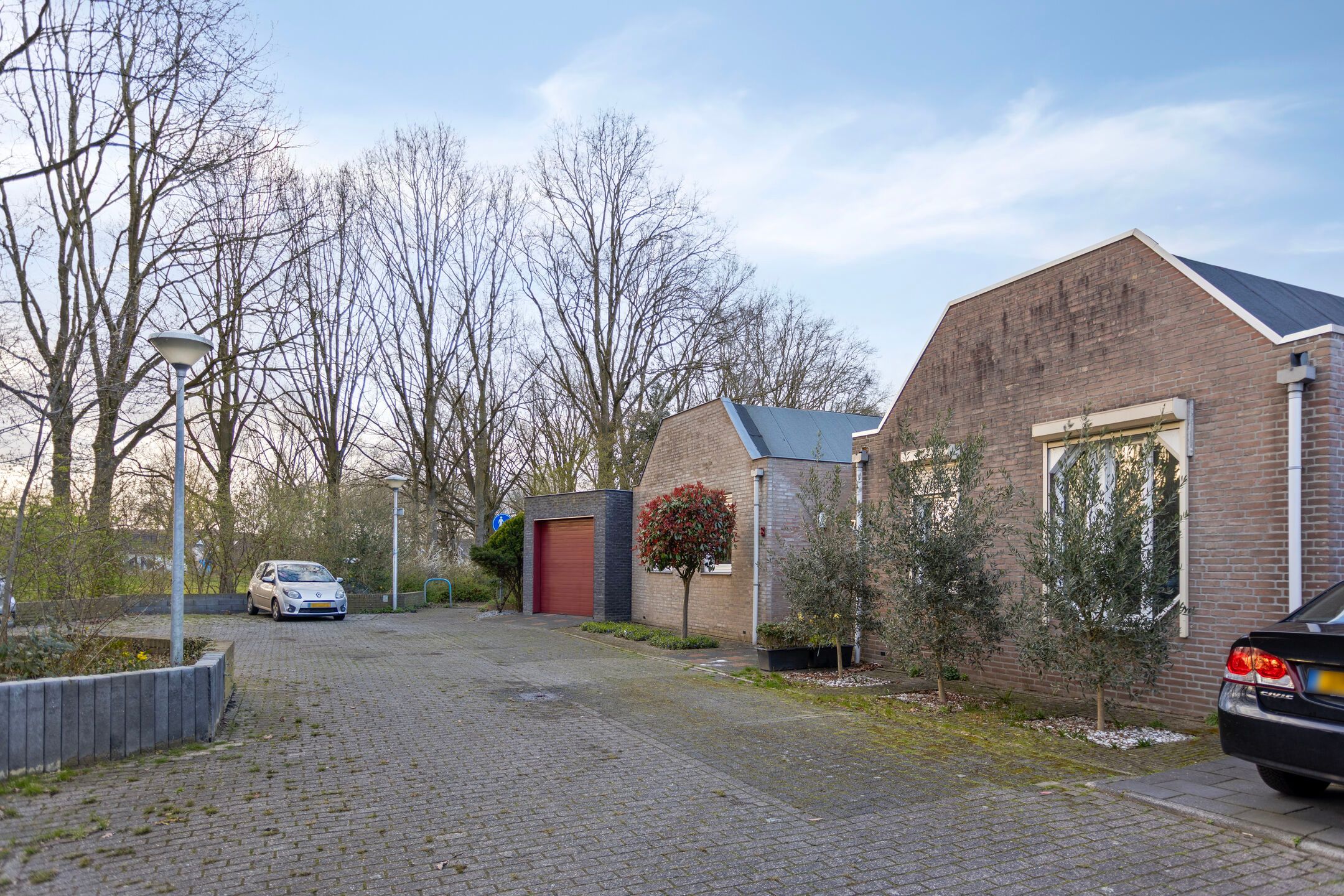 Foto 3 van Arcachonhof 7