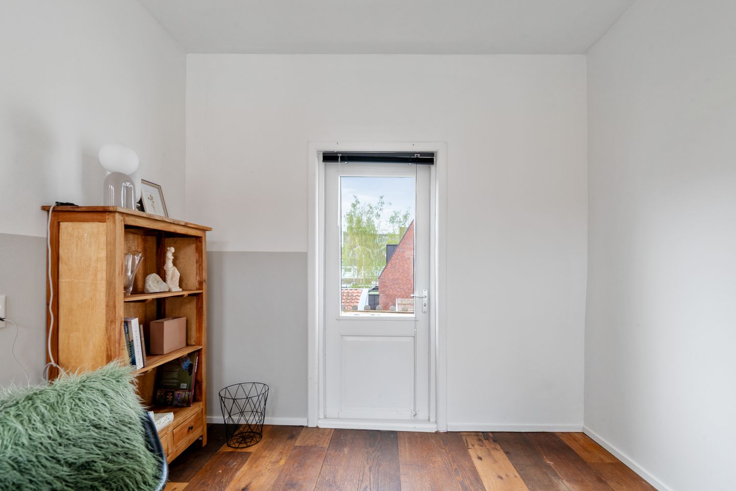 Photo 40 of Barendsestraat 2