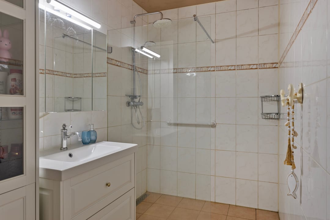 Foto 17 van Arcachonhof 7