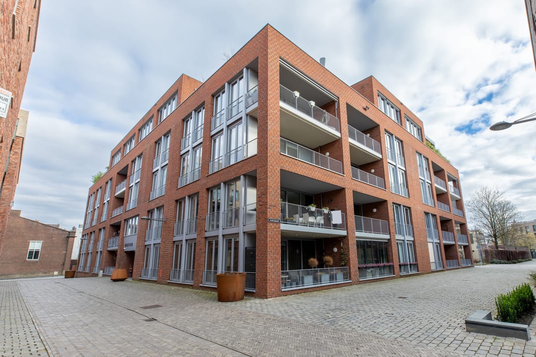 Photo 1 of De Cassij 1-D08