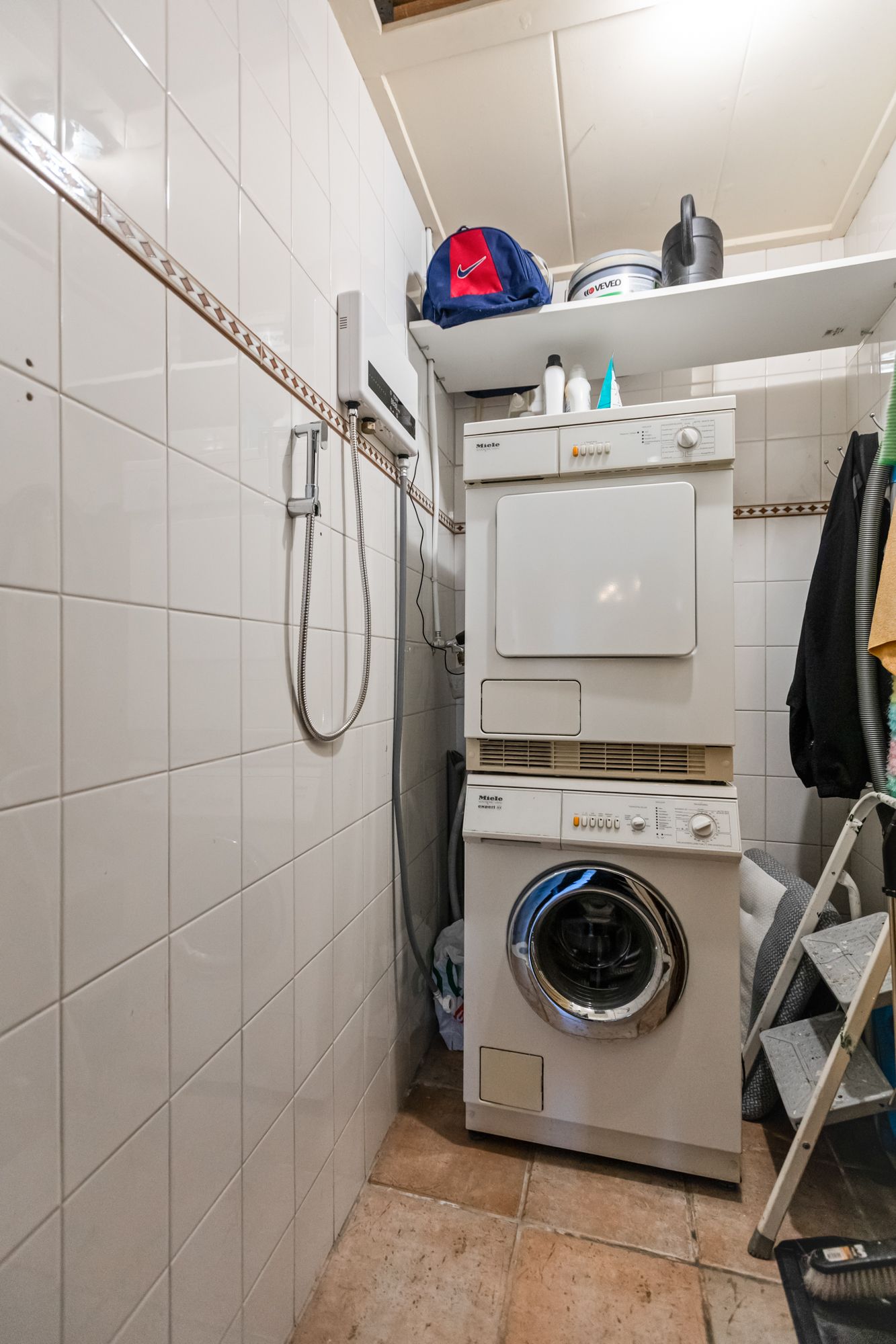 Foto 14 van Rijksweg 61-A