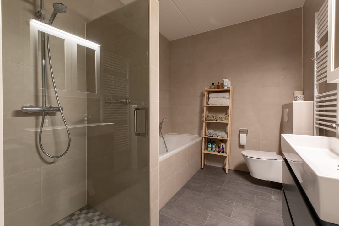 Photo 17 of De Cassij 1-D08