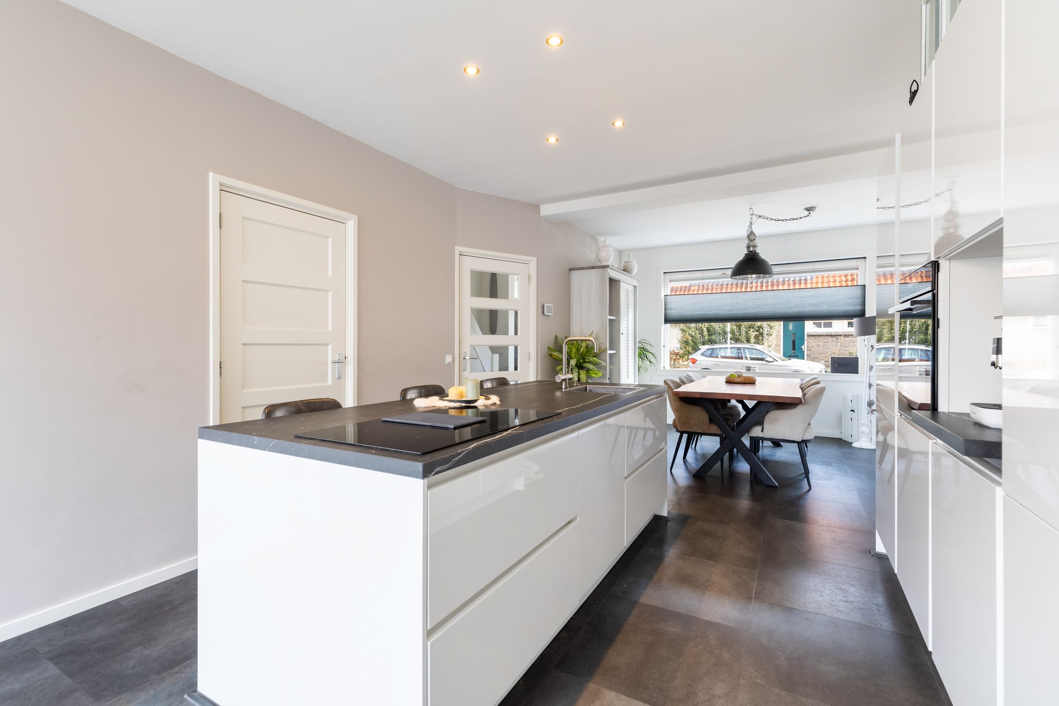 Foto 9 van Röntgenstraat 15