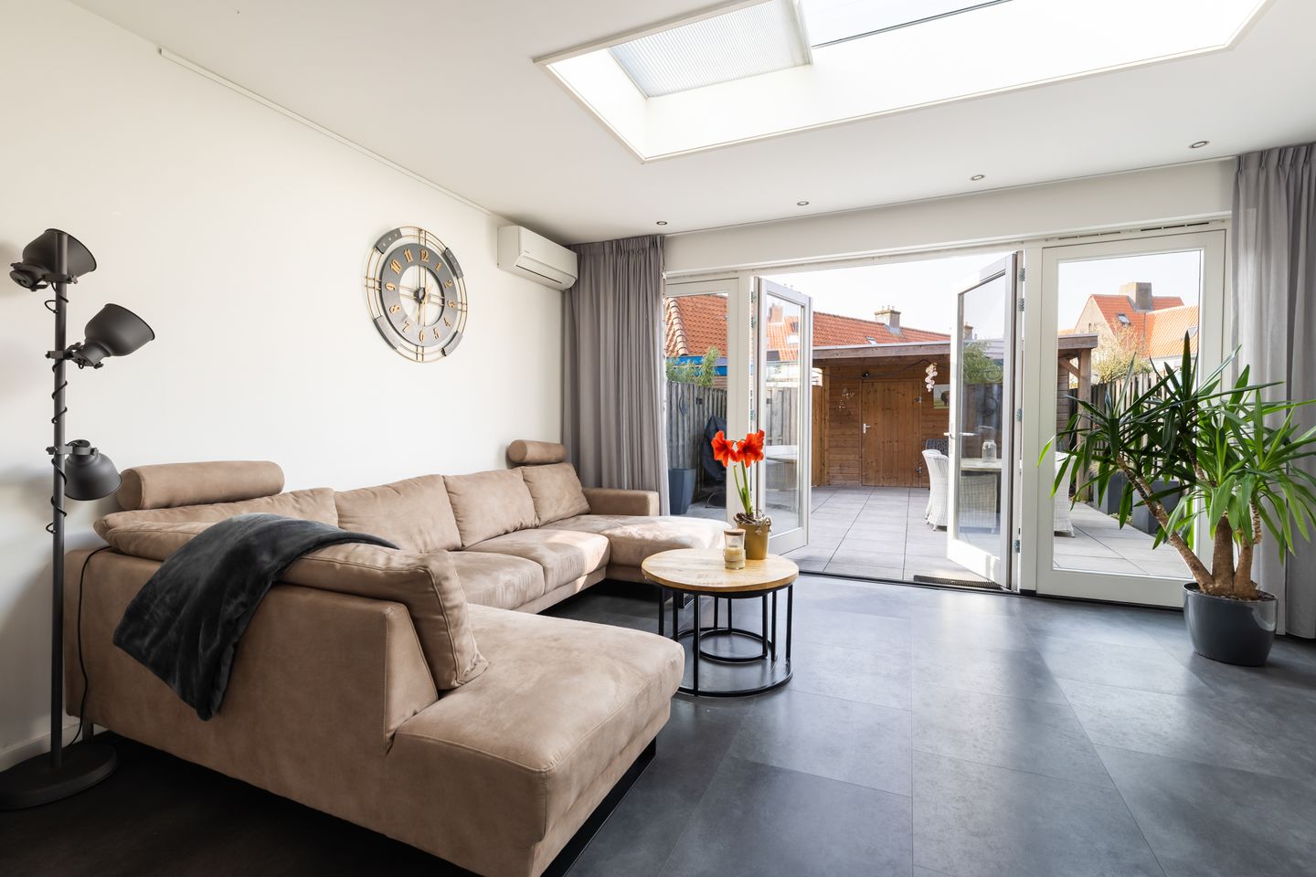 Foto 14 van Röntgenstraat 15