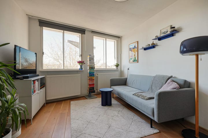 Photo 4 of Kleine Wittenburgerstraat 2-H