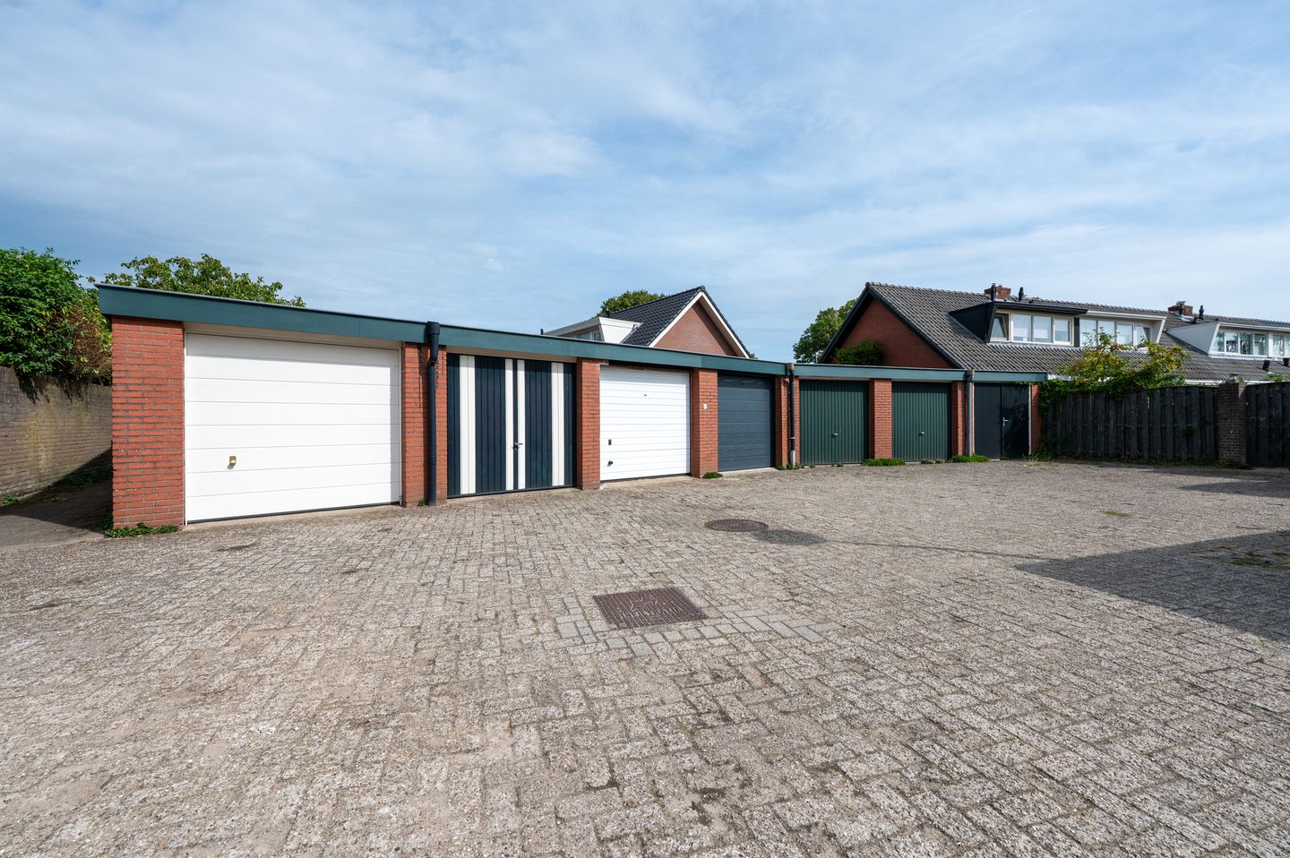 Semi-detached home with separate care unit near forest and center of Putten — 64