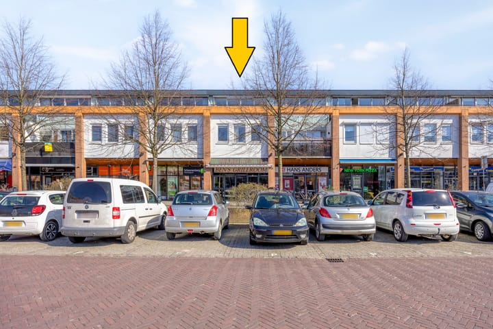 Photo 4 of Vierwiekenplein 8