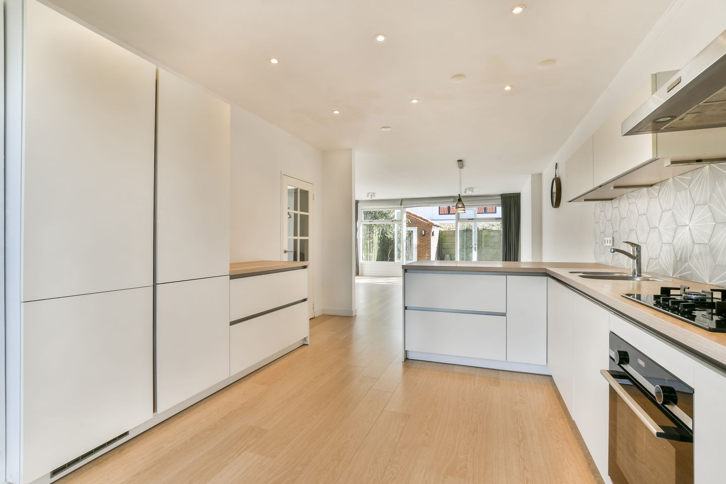 Foto 10 van Carel Fabritiuslaan 26