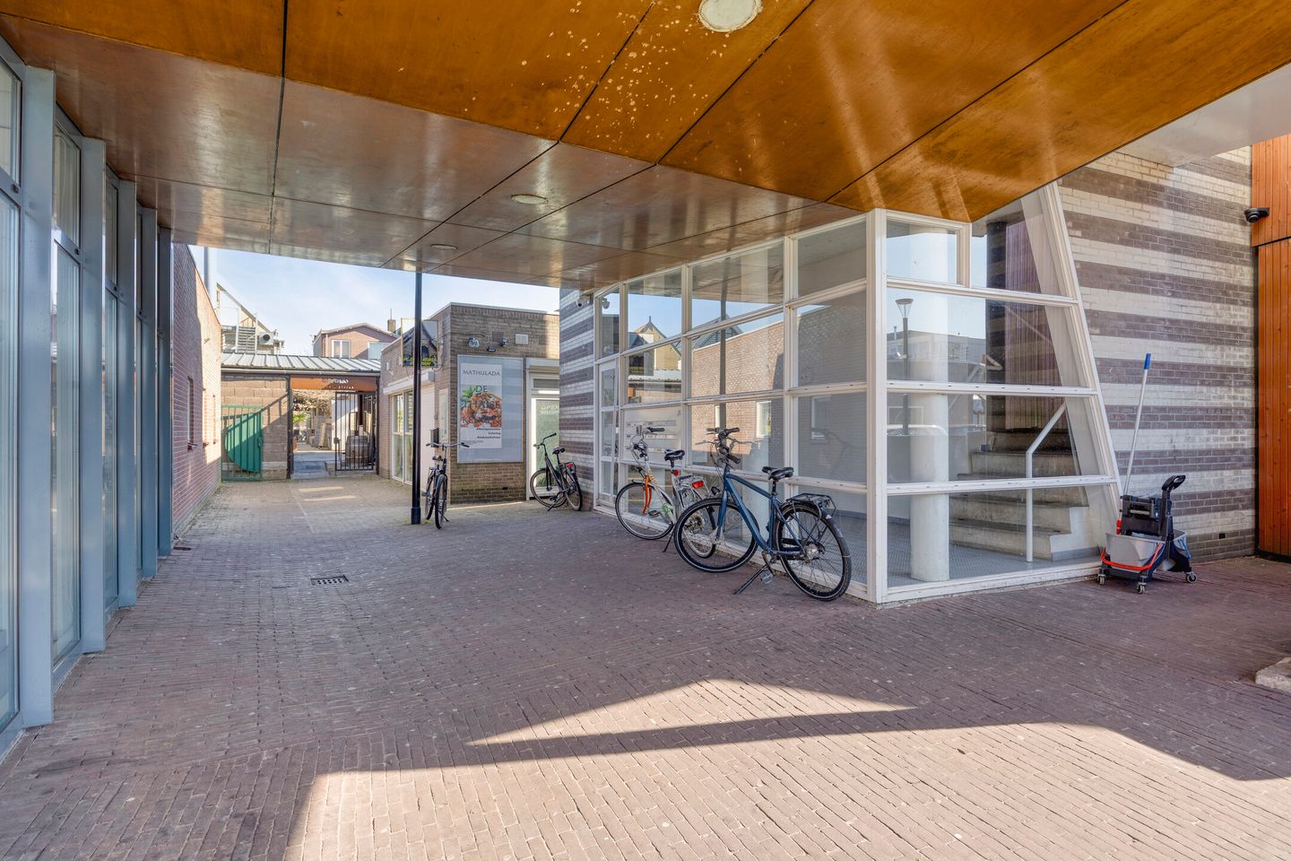 Foto 5 van Vierwiekenplein 8