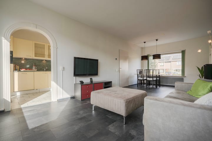 Photo 3 of Leerdamstraat 4