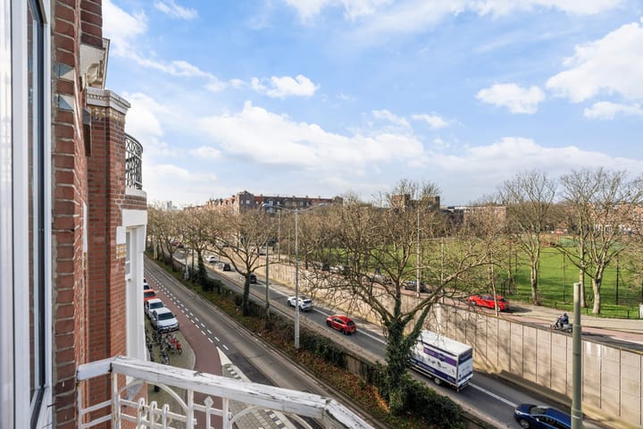 Photo 4 of Henegouwerlaan 24-A02