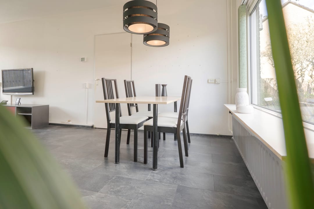 Photo 16 of Leerdamstraat 4
