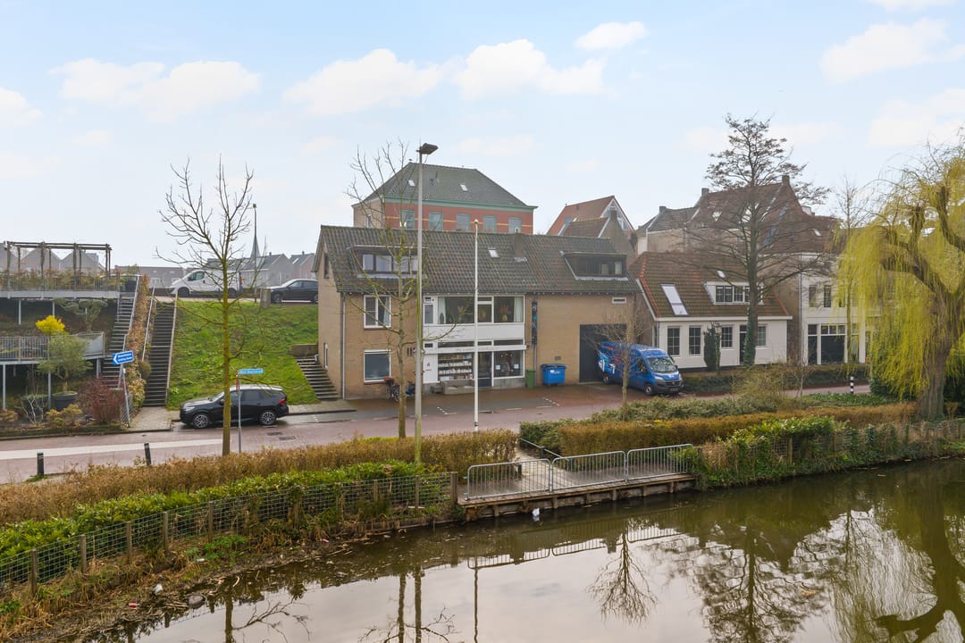 Foto 1 van Oost Buurtstraat 4