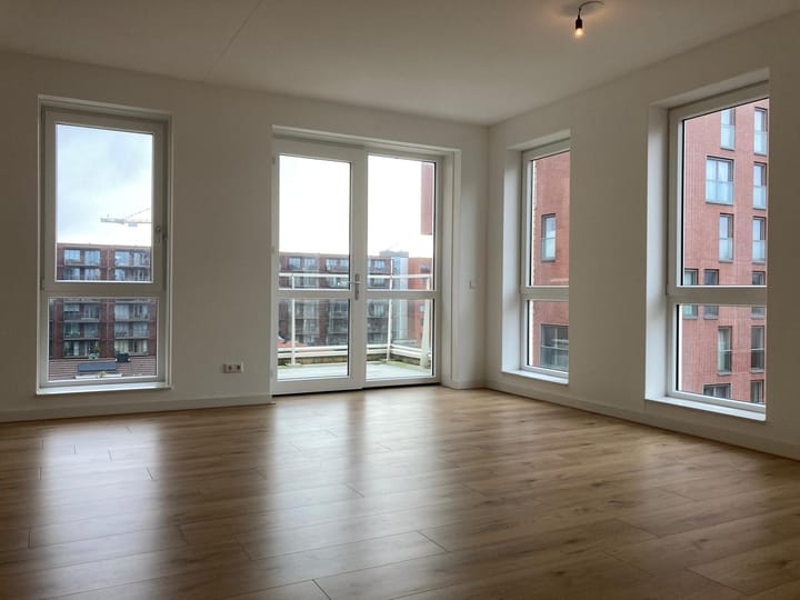 Foto 2 van Mahoniehout 102