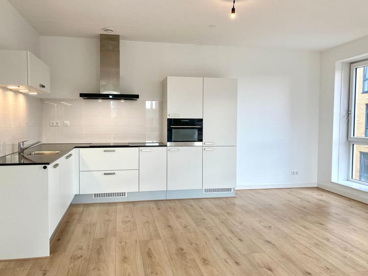 Foto 4 van Mahoniehout 102