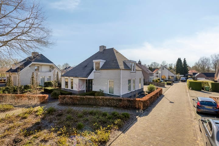Foto 2 van De Geerden 19