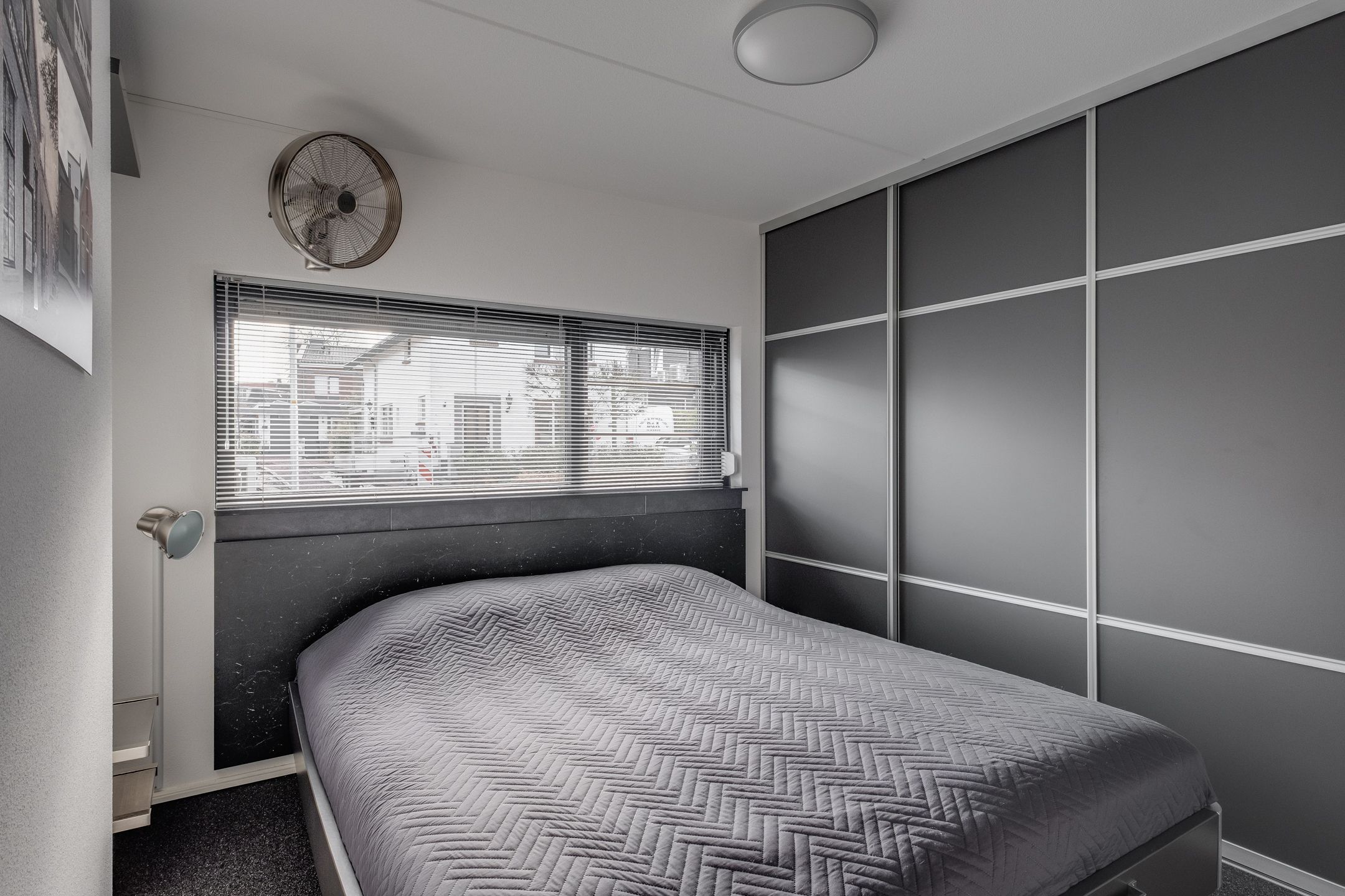 Foto 9 van Burgemeester Leenstraat 52