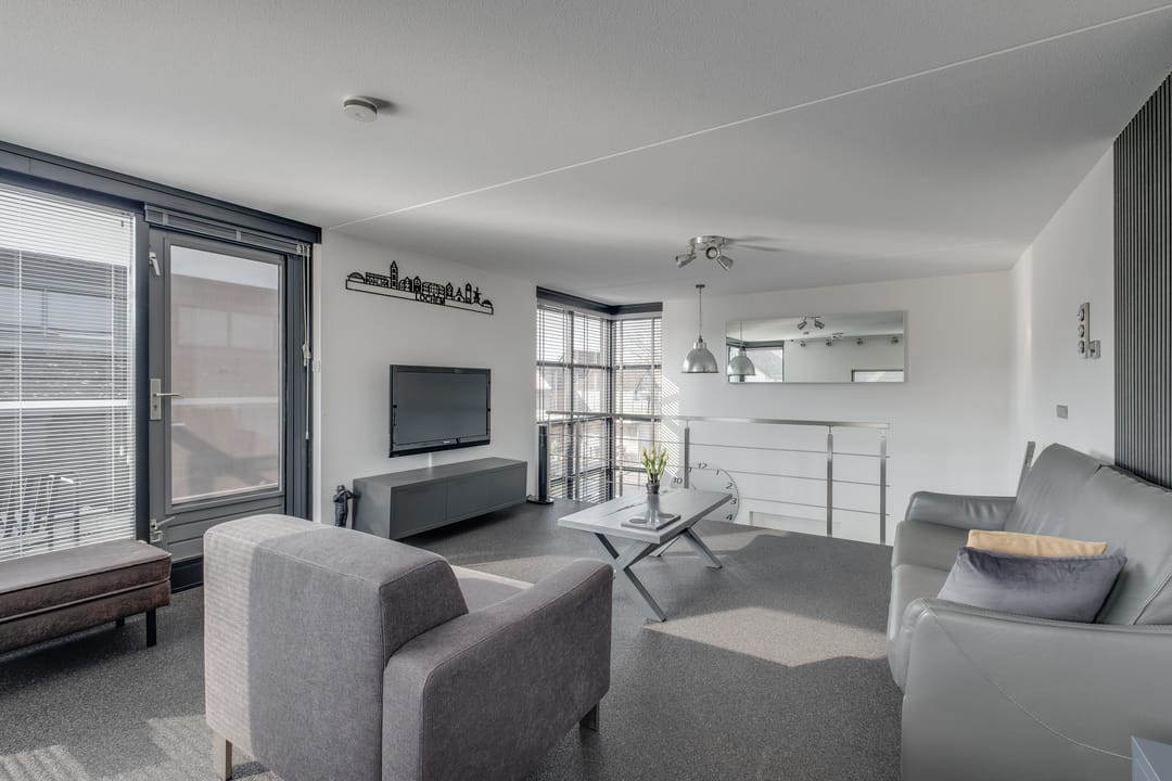 Foto 13 van Burgemeester Leenstraat 52