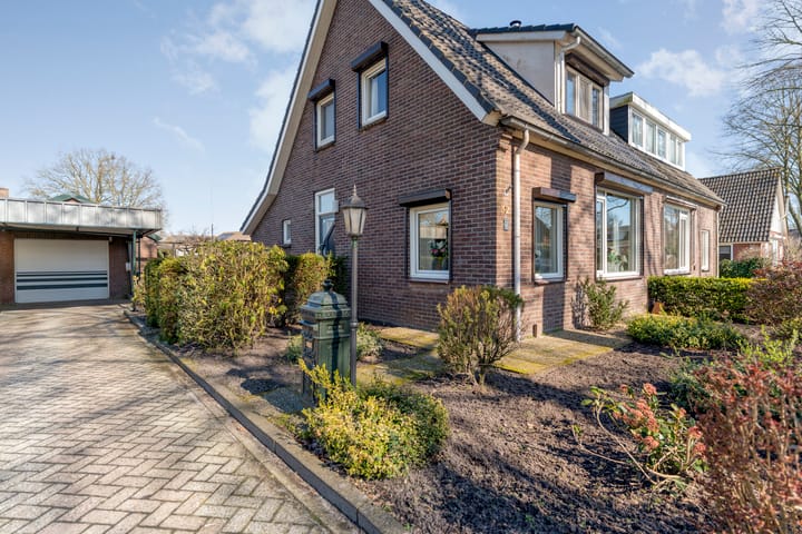 Photo 4 of Zandpolstraat 32