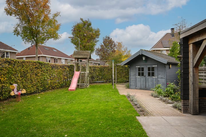 Photo 4 of Burcht 2