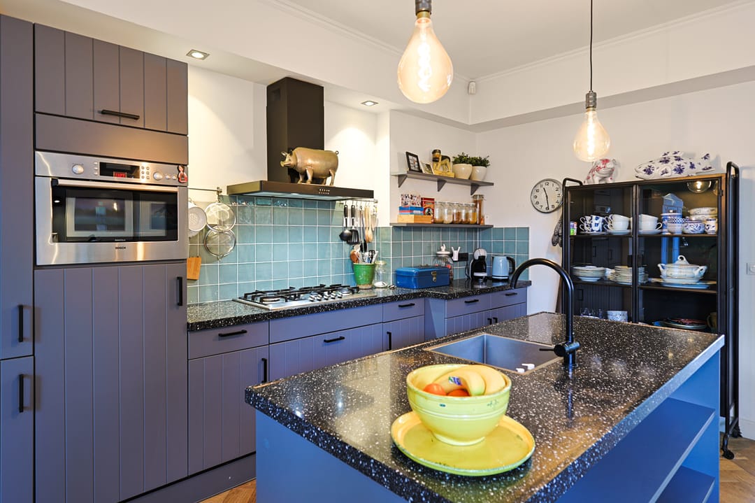 Spacious and Atmospheric Ground Floor Apartment with Garden in Eindhoven's Vonderkwartier — 12