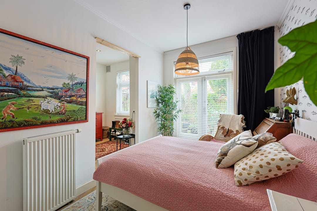 Spacious and Atmospheric Ground Floor Apartment with Garden in Eindhoven's Vonderkwartier — 42