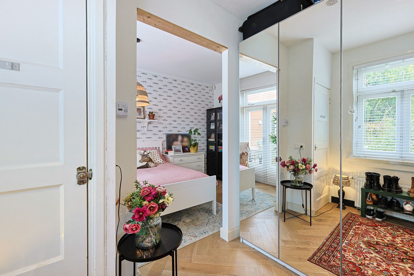 Spacious and Atmospheric Ground Floor Apartment with Garden in Eindhoven's Vonderkwartier — 43