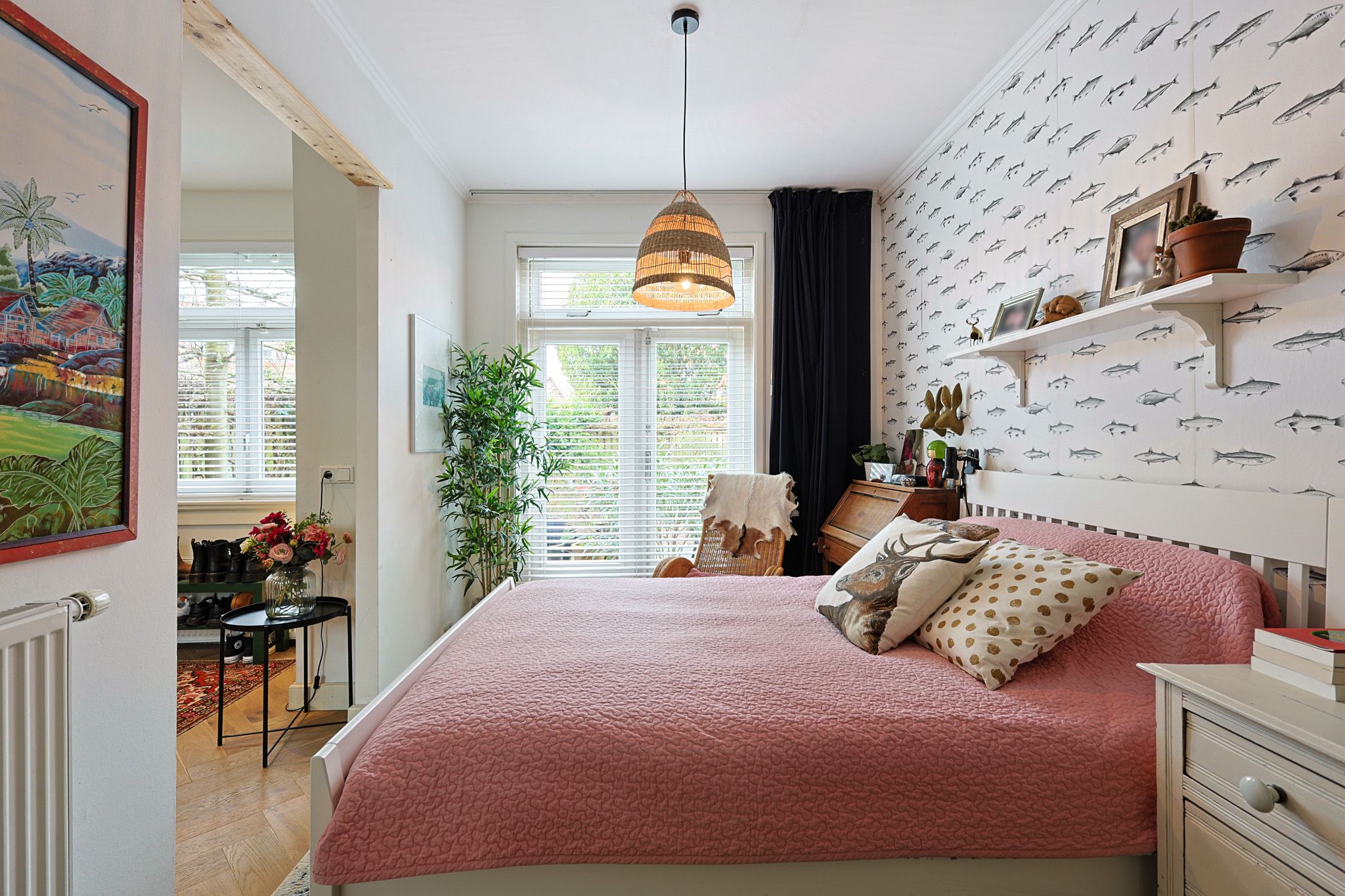 Spacious and Atmospheric Ground Floor Apartment with Garden in Eindhoven's Vonderkwartier — 47