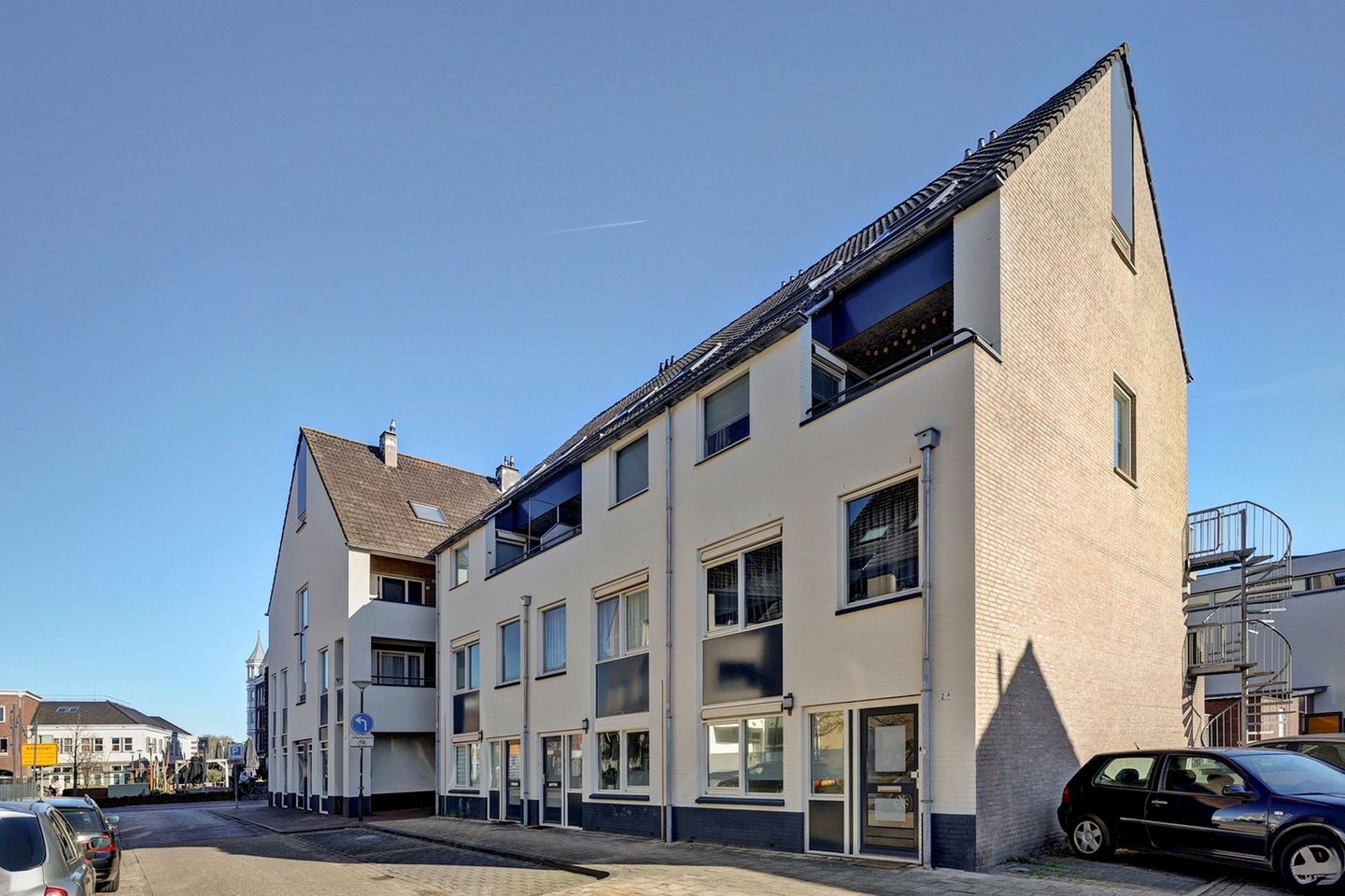 Photo 20 of Marktstraat 2-A