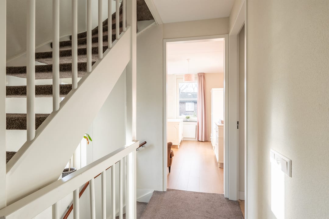 Photo 22 of Voorneveldstraat 6