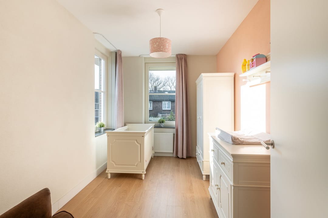 Photo 26 of Voorneveldstraat 6