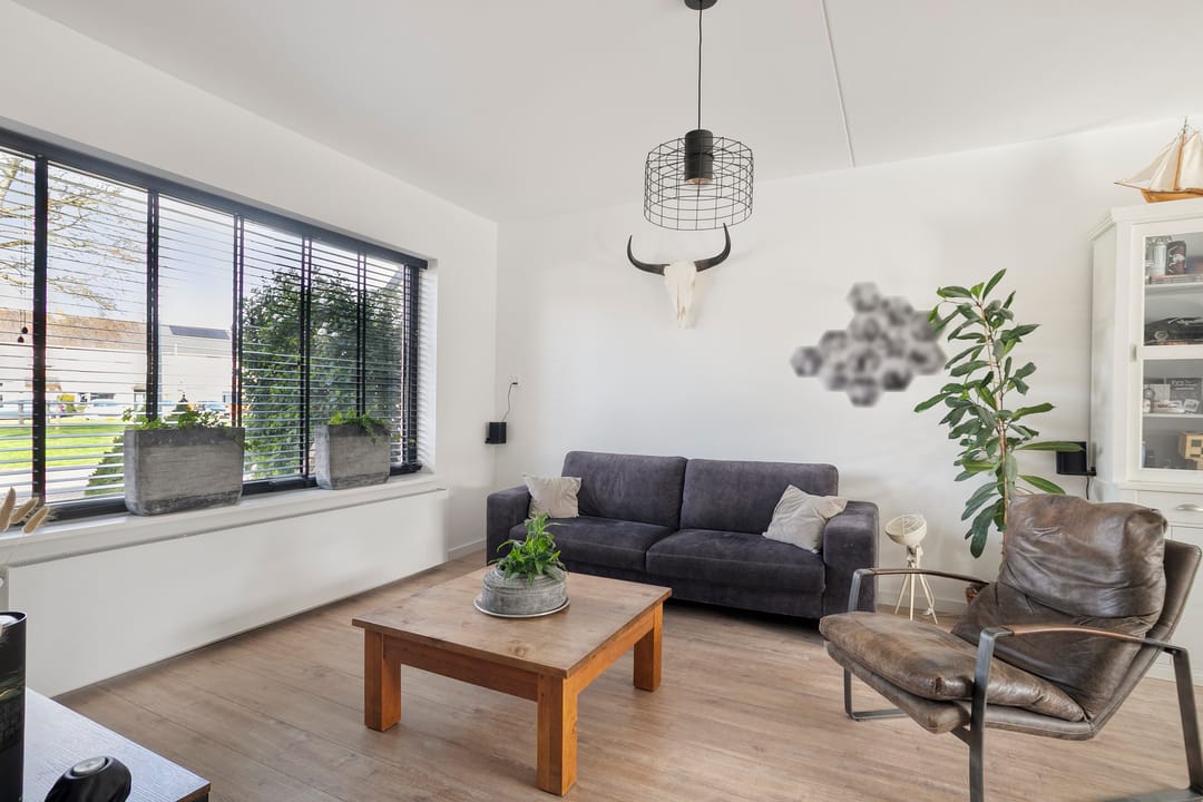 Photo 8 of Wycher van Russellstraat 53