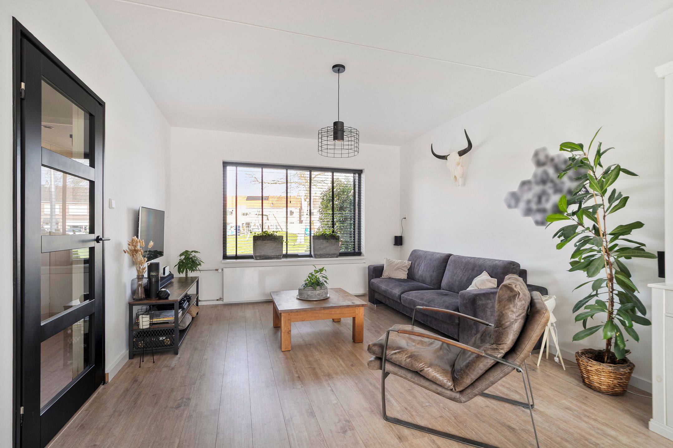 Photo 9 of Wycher van Russellstraat 53