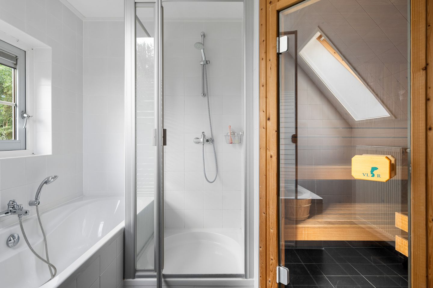 Photo 20 of Middelweg 21-A