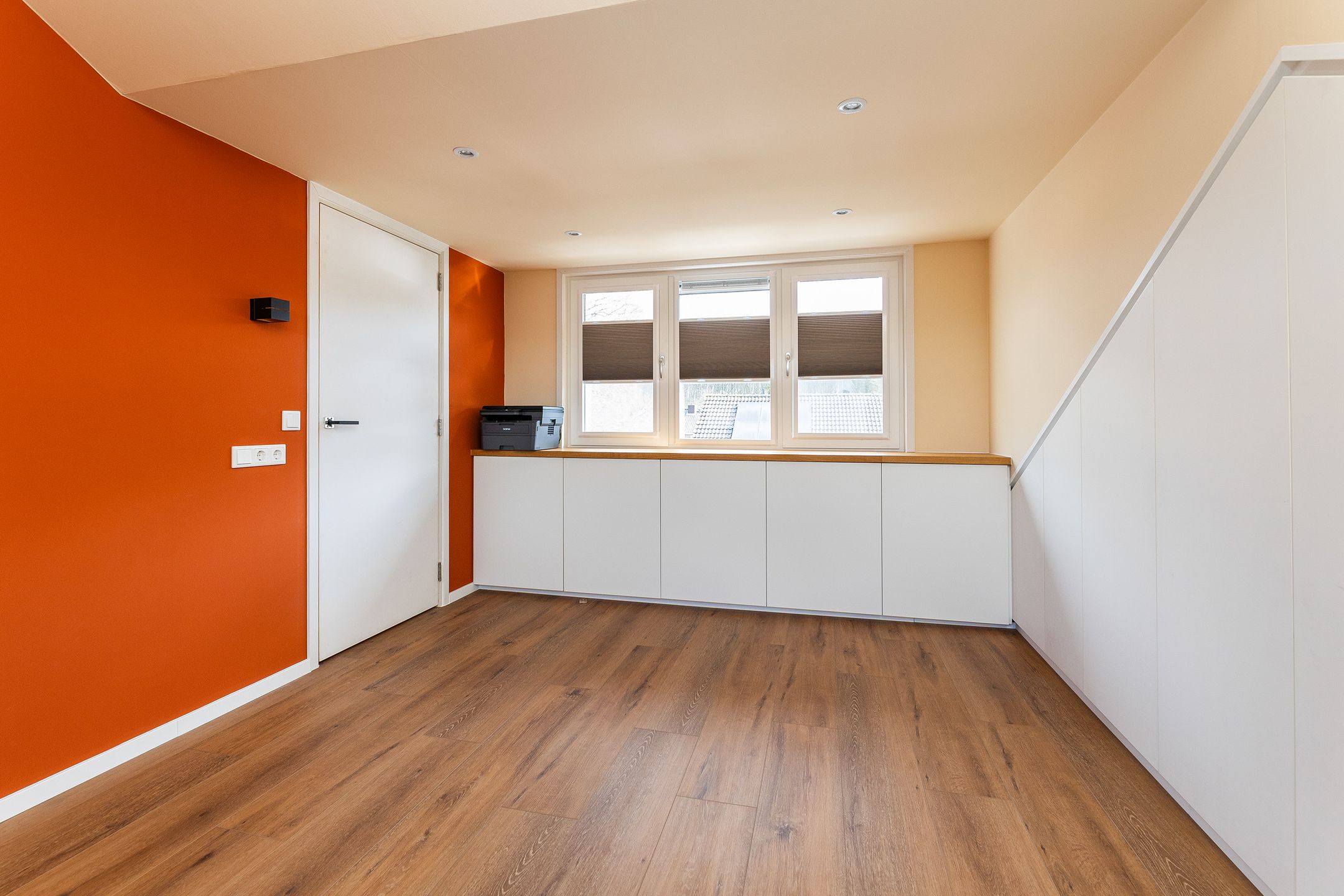 Photo 18 of Willem de Zwijgerlaan 8