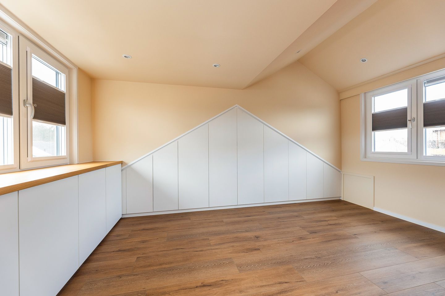 Photo 19 of Willem de Zwijgerlaan 8