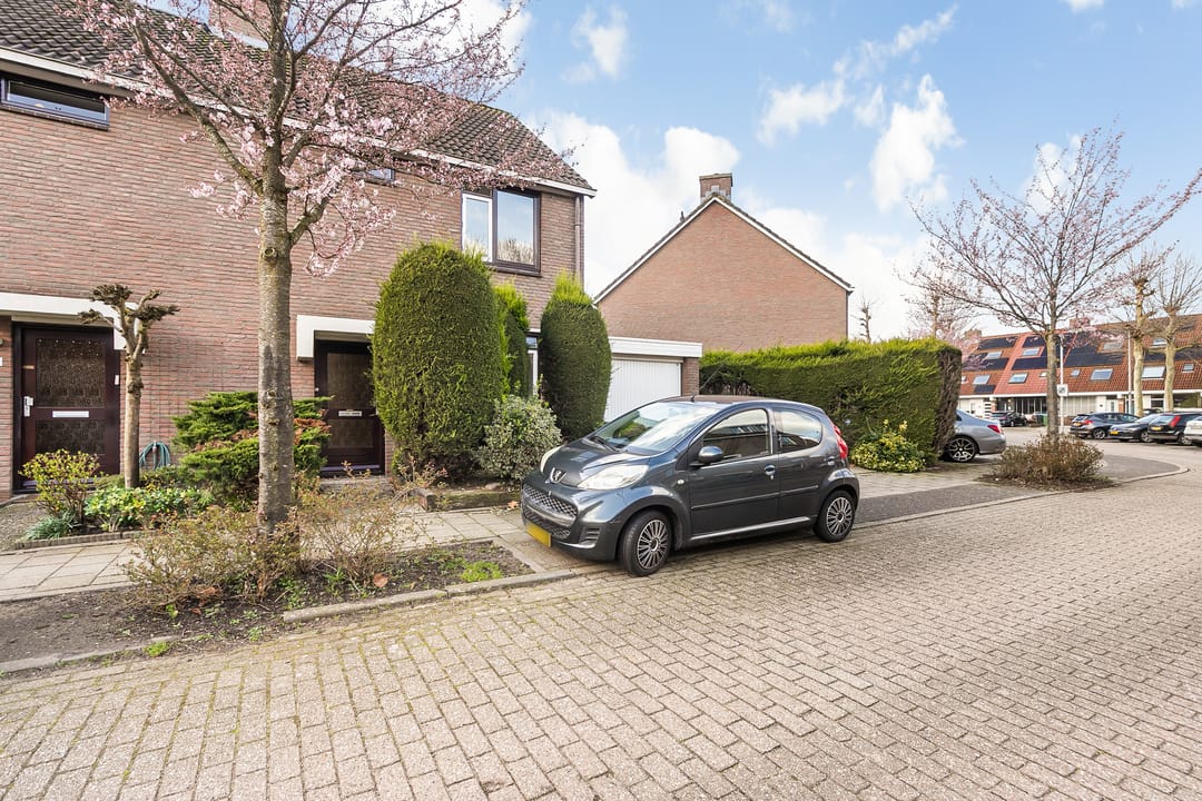 Foto 1 van Valkenburgstraat 8