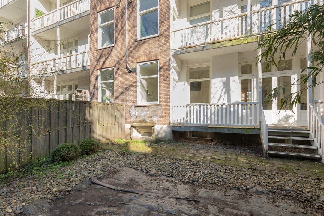 Foto 41 van Admiraal De Ruijterweg 151-H