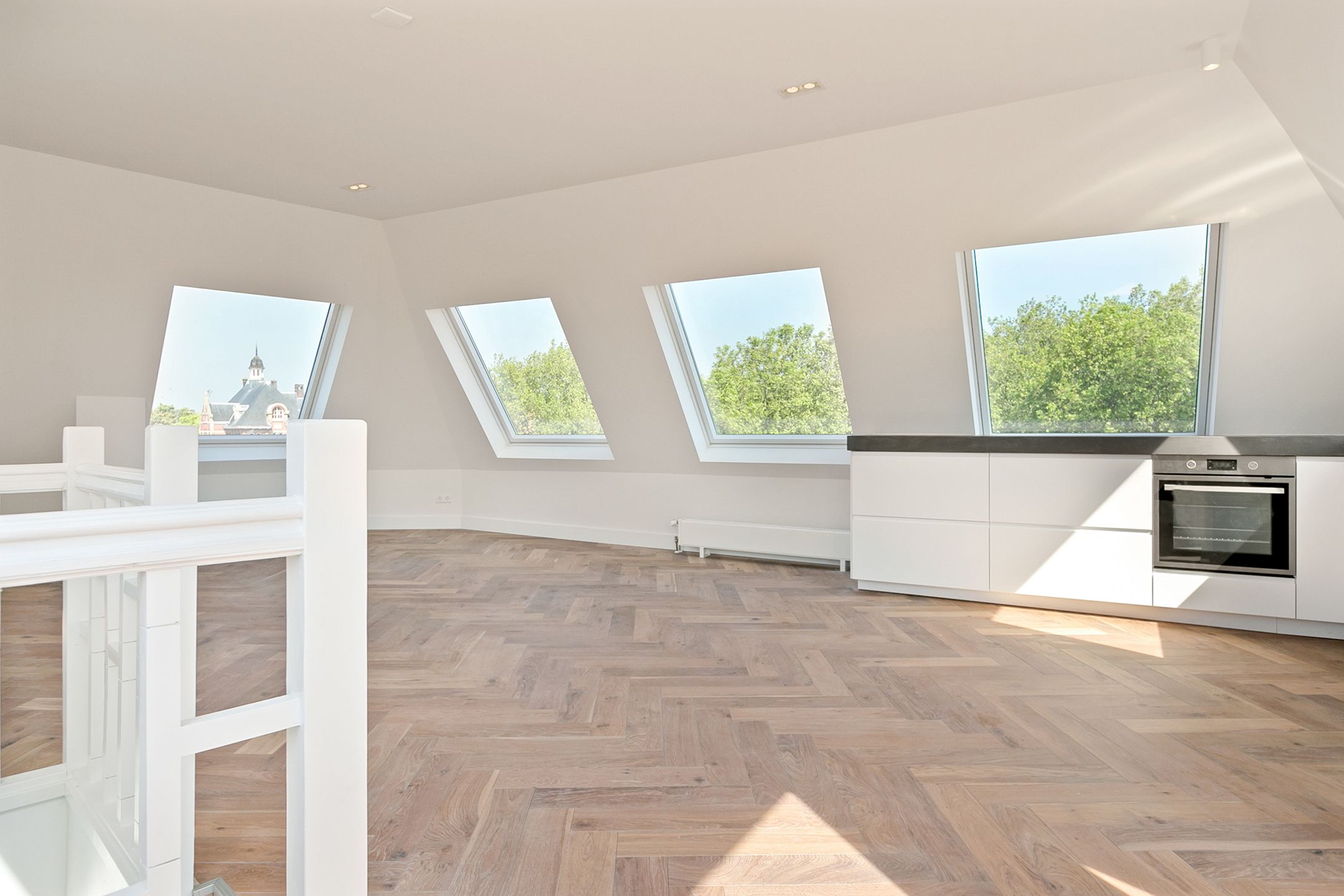 Foto 9 van Heemraadssingel 128-C