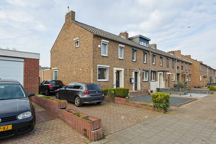 Foto 4 van Henric van Veldekestraat 2