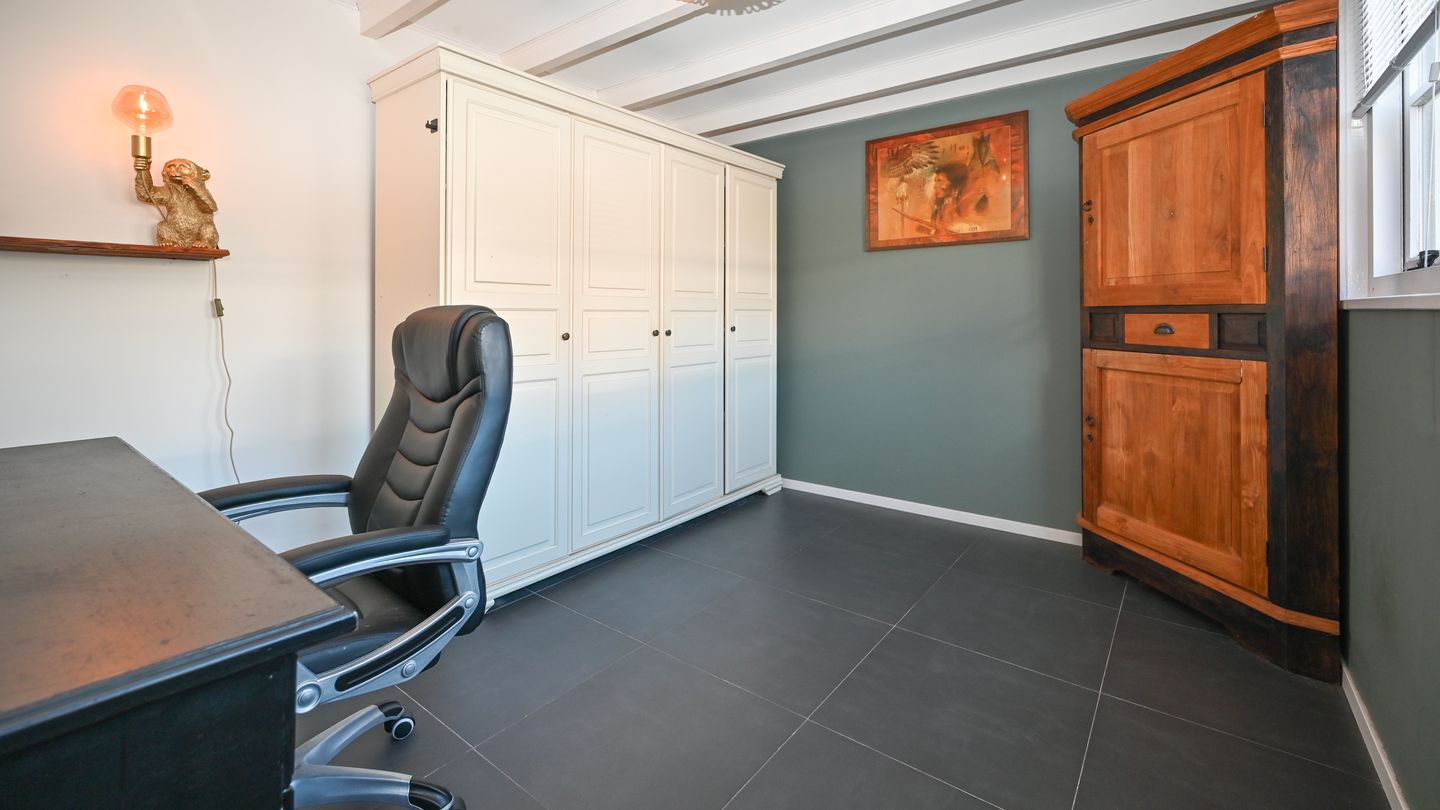 Foto 25 van Burgemeester Eschauzierstraat 23