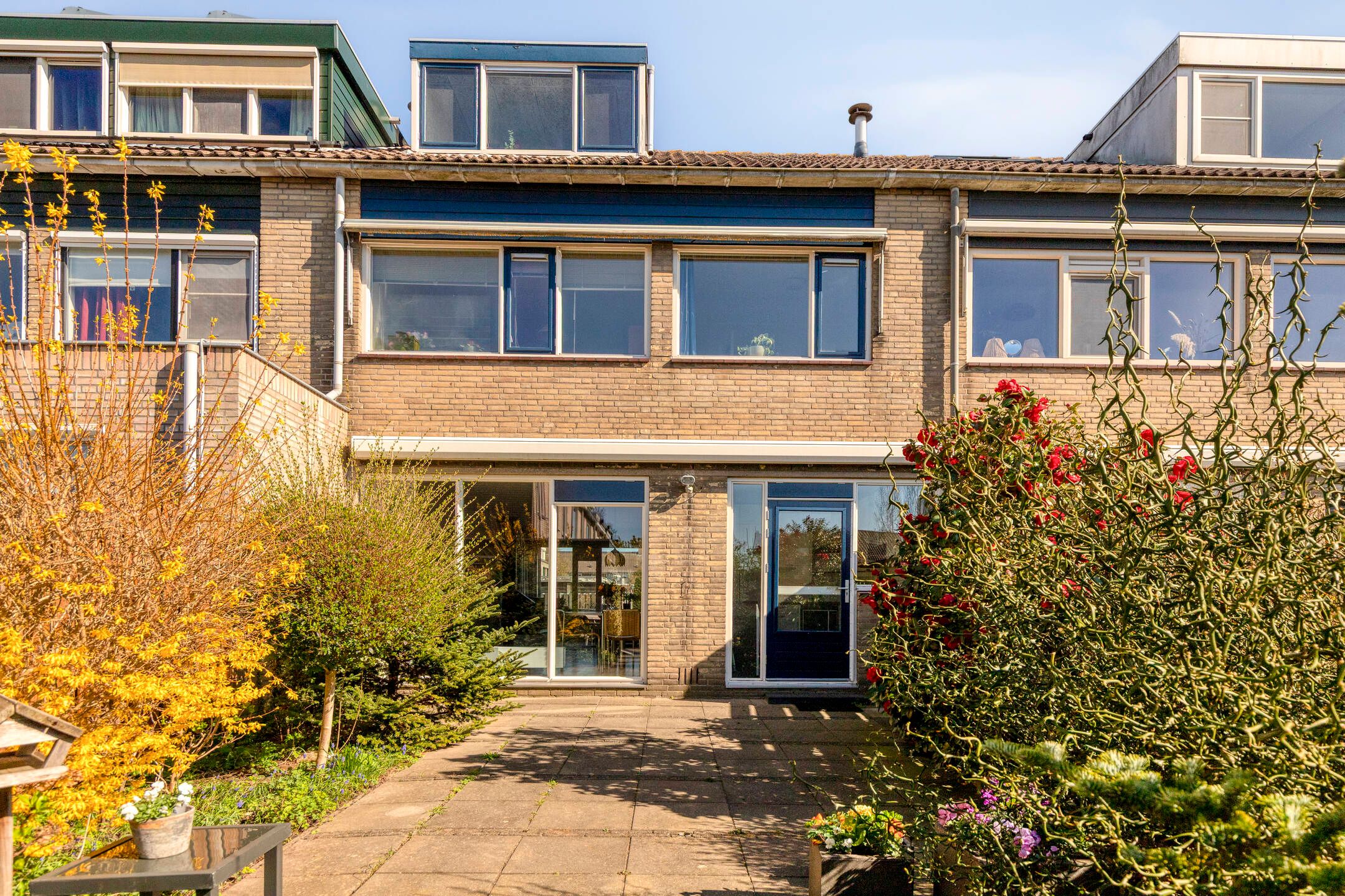 Photo 3 of Essenlaan 18