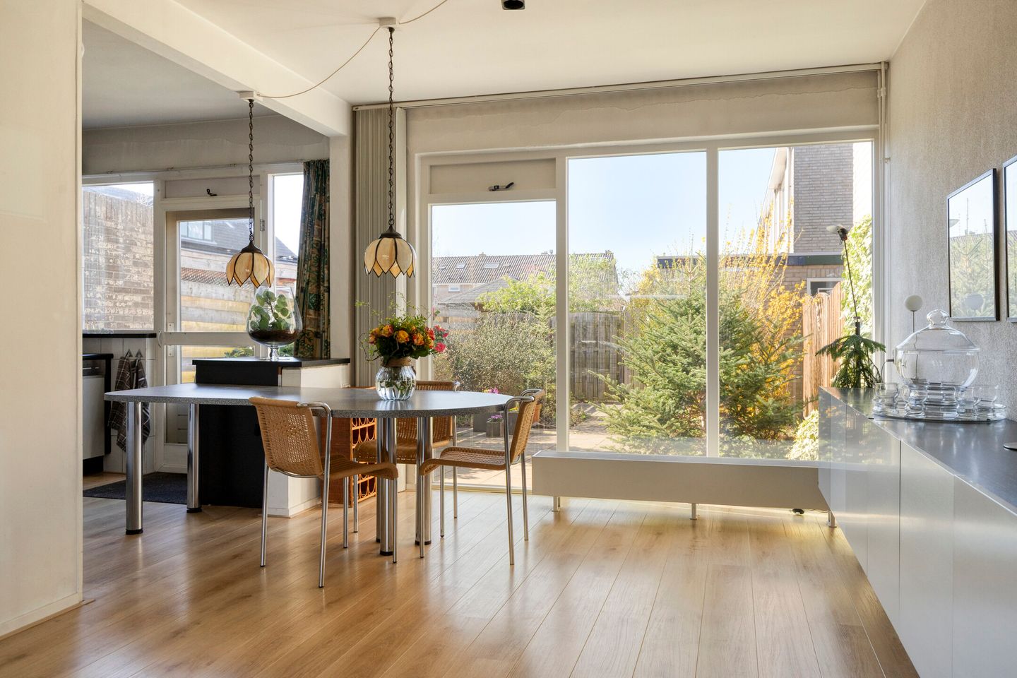 Photo 10 of Essenlaan 18