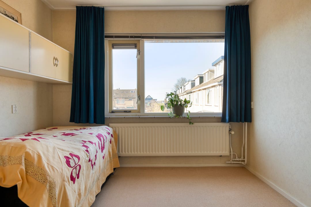 Photo 22 of Essenlaan 18